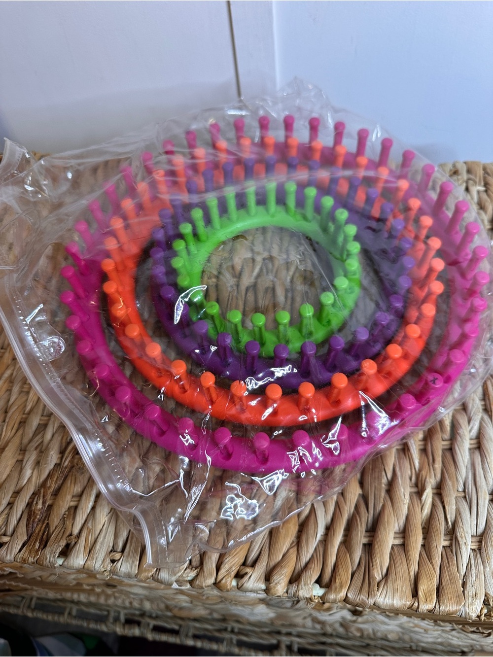 Knitting Loom Set - Pink, Orange, Purple, Green
